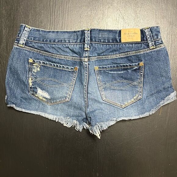 Abercrombie and fitch women’s shorts size 28 - Picture 5 of 6